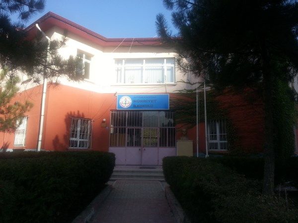 Hürriyet İlkokulu 