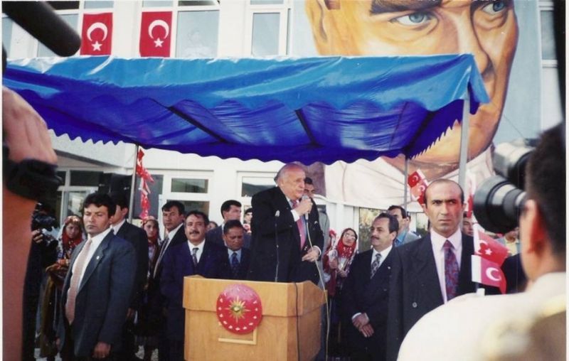 Yüksel Varlı İlkokulu 
