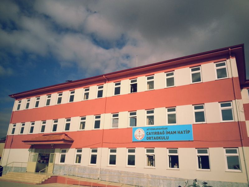 Çayirbağ İmam Hatip Ortaokulu 