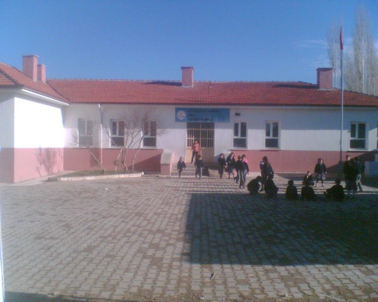 Kınık İlkokulu 