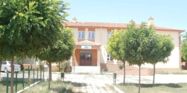 Yeşilçiftlik Ortaokulu 