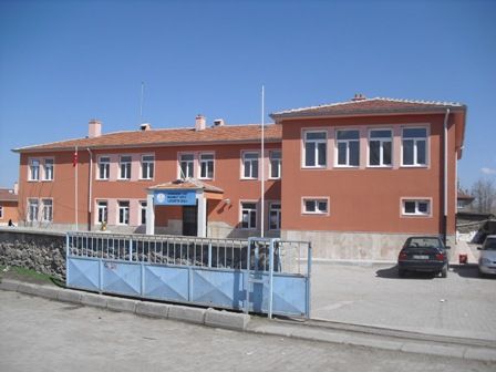 Mahmut İlkokulu 