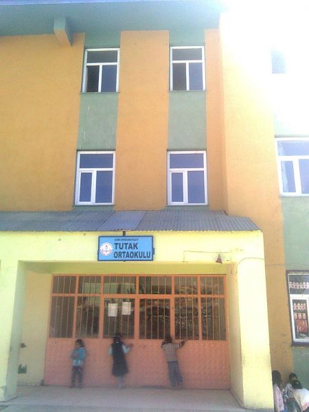 Tutak Ortaokulu 
