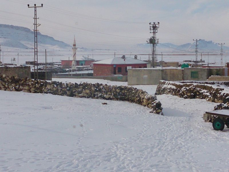 Türkmen İlkokulu 