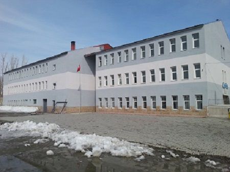 Eleşkirt İmam Hatip Ortaokulu 