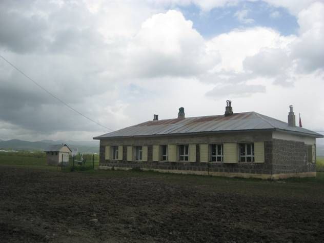 Alagün İlkokulu 