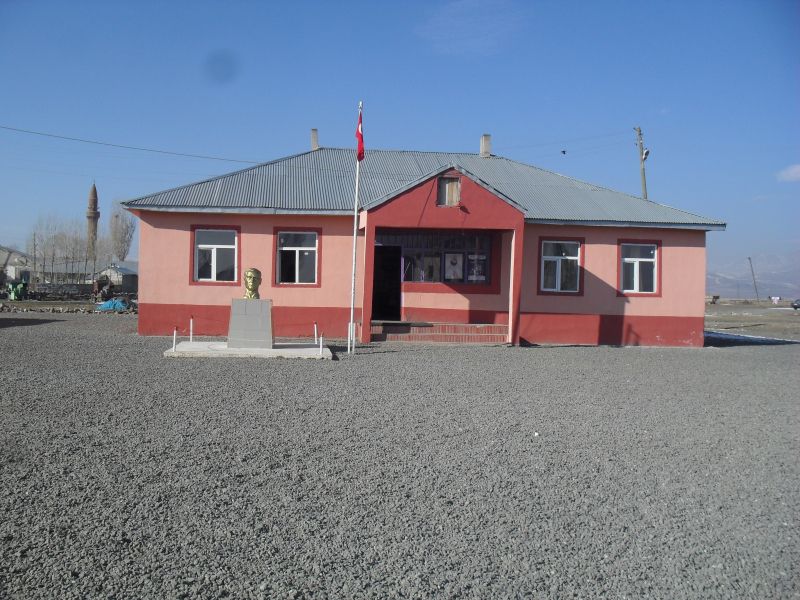 Sadaklı İlkokulu 