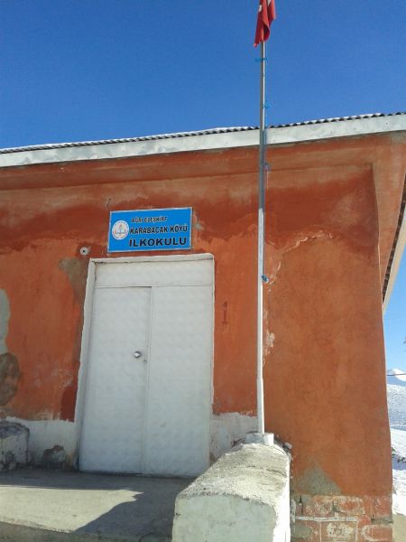 Karabacak İlkokulu 