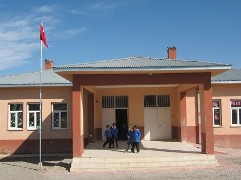 Ekincik İlkokulu 