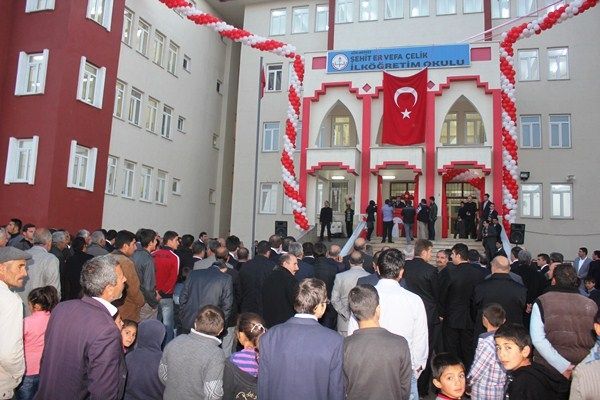 Badilli Köyü Om Elektrik Evi İlkokulu 