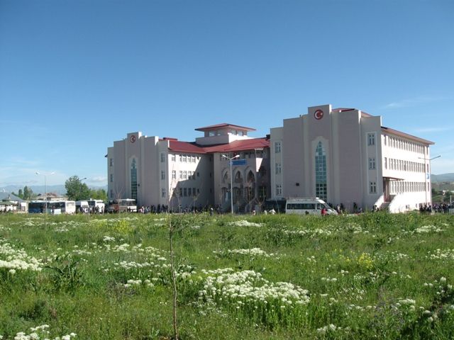 Ballıbostan İlkokulu 