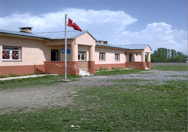 Taştekne Şehit Polis Yalçın Demir İlkokulu 
