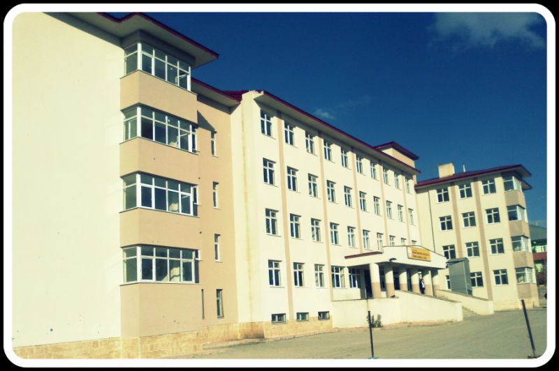 Adnan Menderes Mesleki Ve Teknik Anadolu Lisesi 