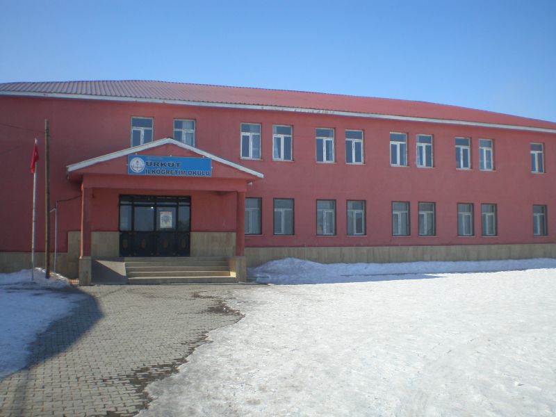 Ürküt İlkokulu 
