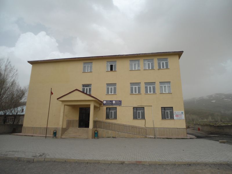 Çakırbey İlkokulu 