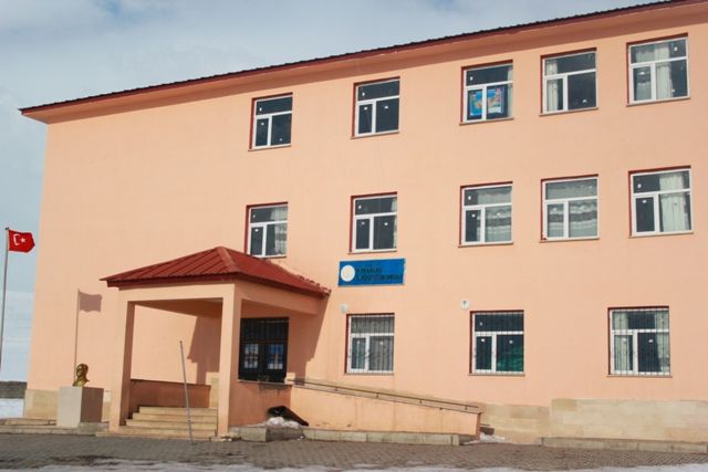Karaağaç Ortaokulu 