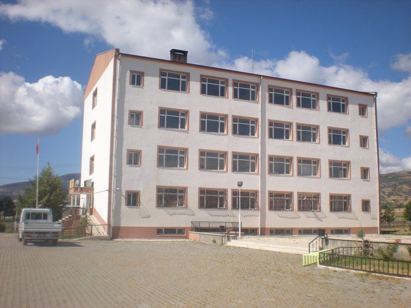 Gümüşhacıköy Çok Programlı Lisesi 