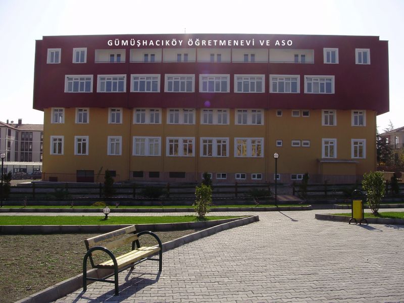Öğretmen Evi Ve Akşam Sanat Okulu 