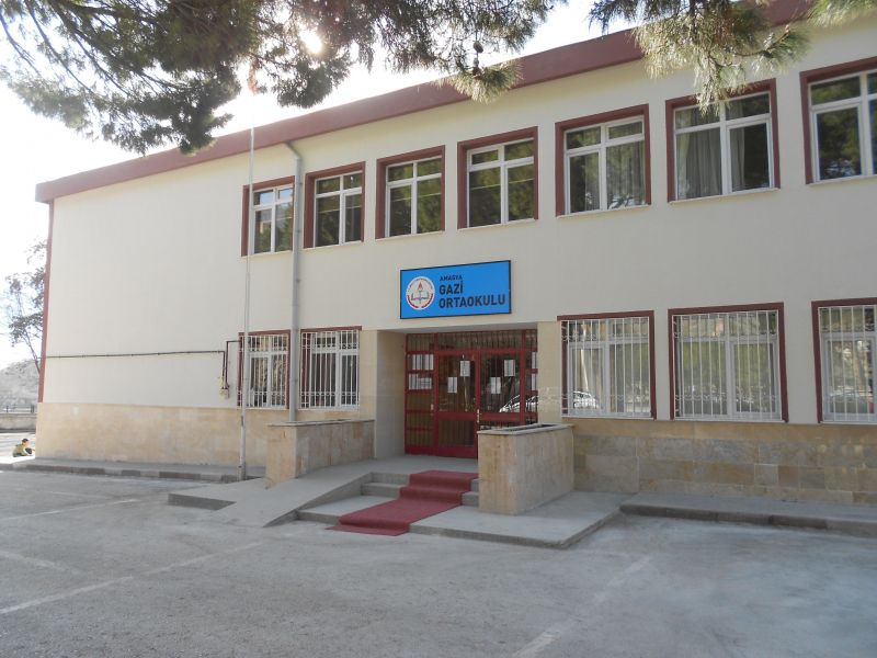 Gazi Ortaokulu 