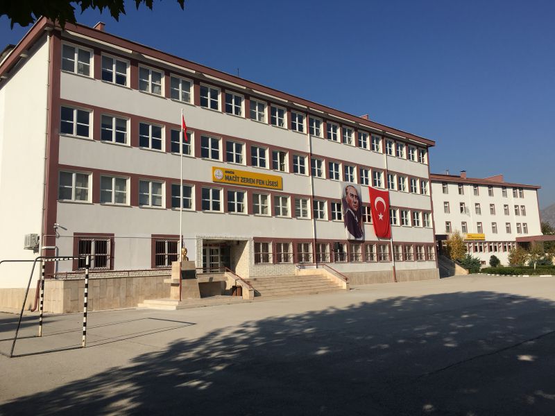 Macit Zeren Fen Lisesi 