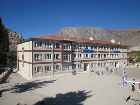 Mehmetçik İlkokulu 