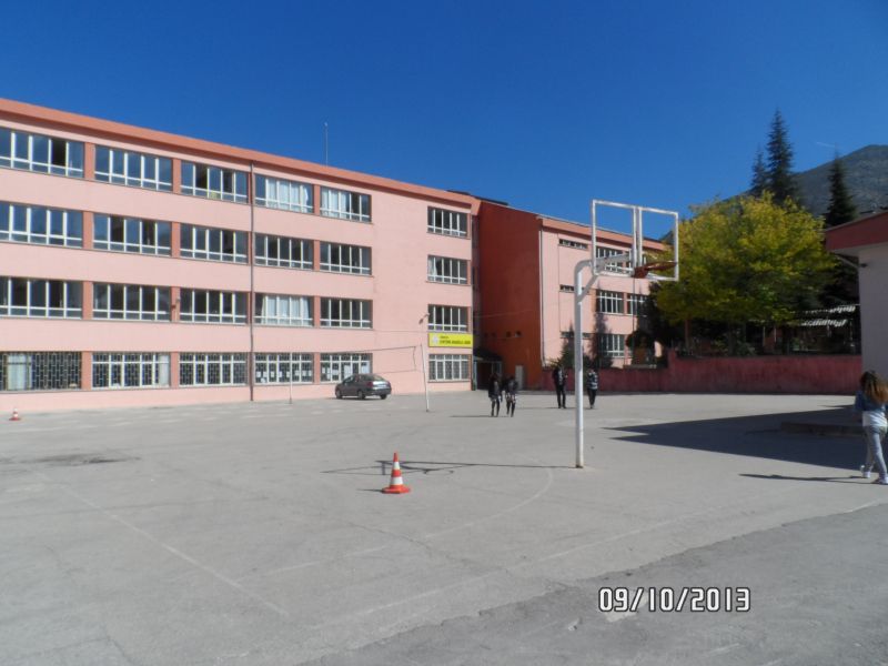 Atatürk Anadolu Lisesi 