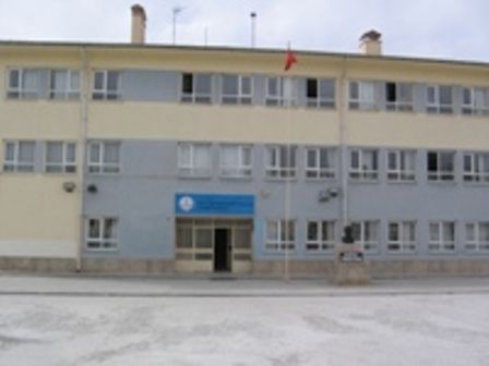 Şehit Öğretmen Mehmet Kapusuz Ortaokulu 