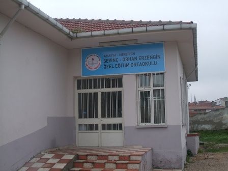 Merzifon Sevinç-Orhan Erzengin Özel Eğitim Ortaokulu 