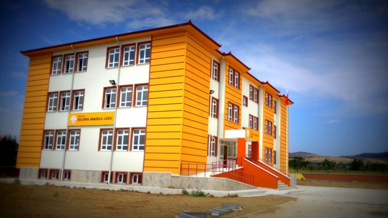 Suluova Şehit Muharrem Saygün Anadolu Lisesi 