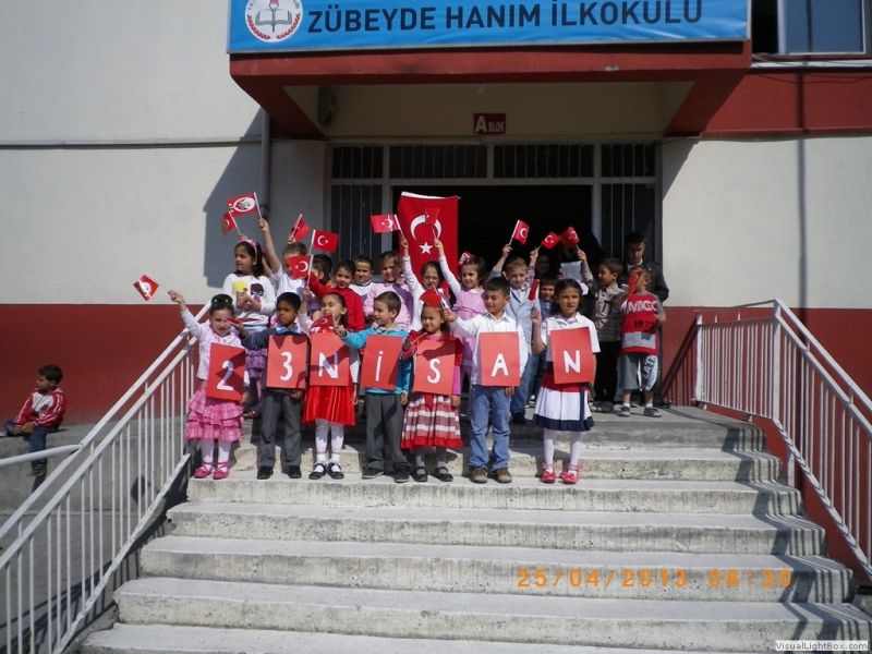 Zübeyde Hanım İlkokulu 