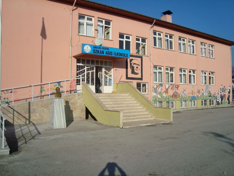 Özkan Ağış İlkokulu 