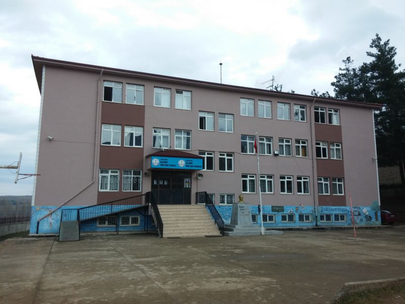 Ballidere Ömer Saray Ortaokulu 