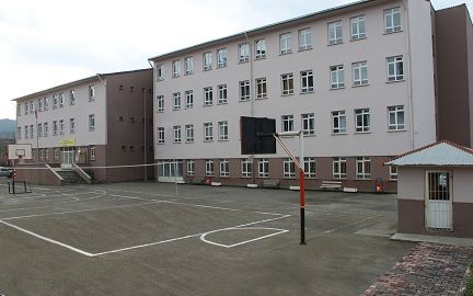 Arhavi Anadolu Lisesi 