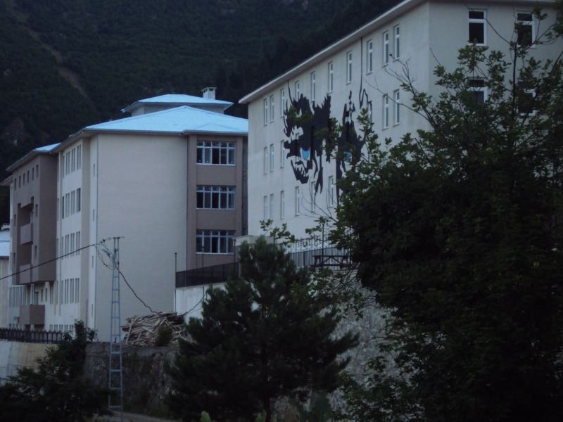 İbn - İ Sina Mesleki Ve Teknik Anadolu Lisesi 
