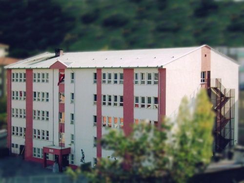 Karadeniz Bakır İlkokulu 