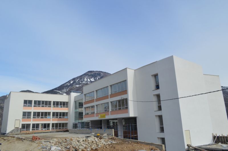 Ayhan Şahenk Mesleki Ve Teknik Anadolu Lisesi 