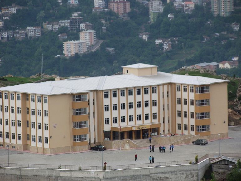 Artvin Fen Lisesi 