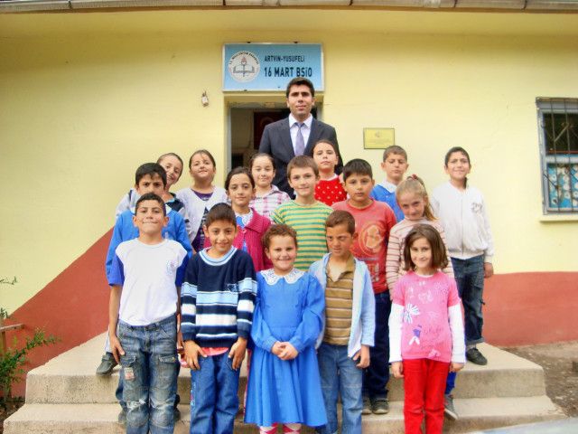 16 Mart İlkokulu 