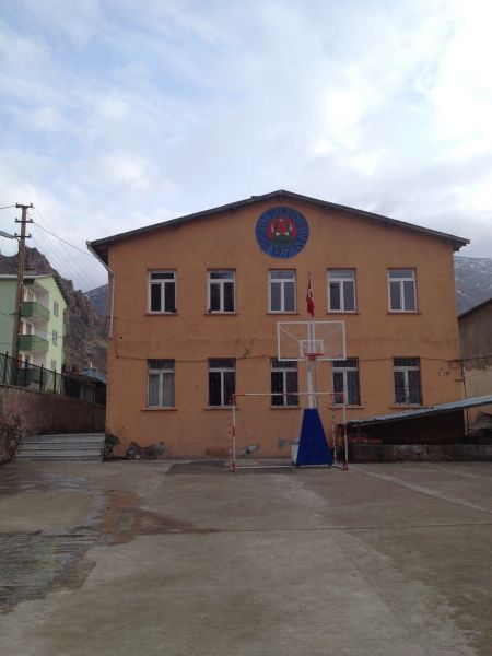 Yusufeli Anadolu İmam Hatip Lisesi 