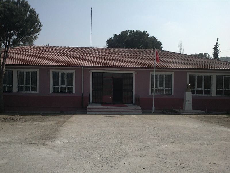 Bozdoğan İmam Hatip Ortaokulu 