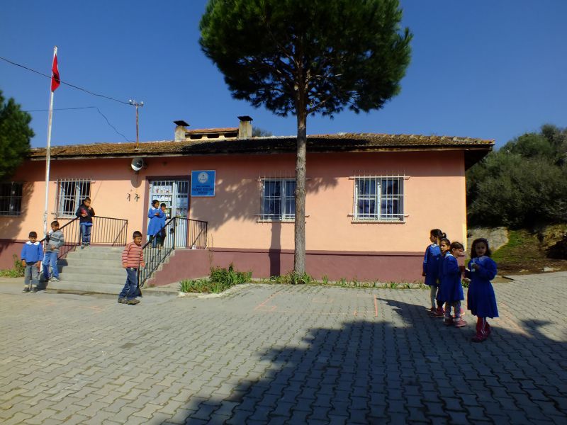 Yazıkent Kızılçakır İlkokulu 