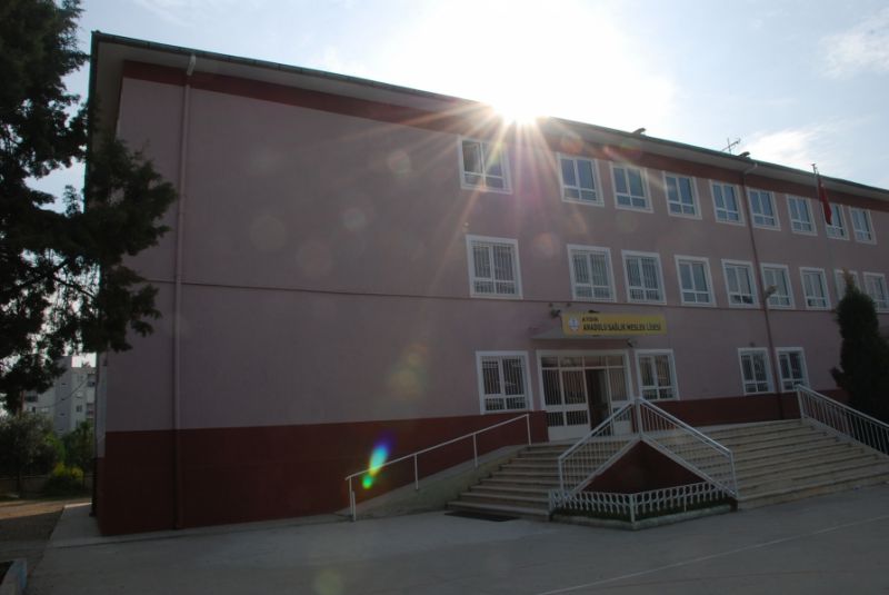 Güzelhisar Mesleki Ve Teknik Anadolu Lisesi 