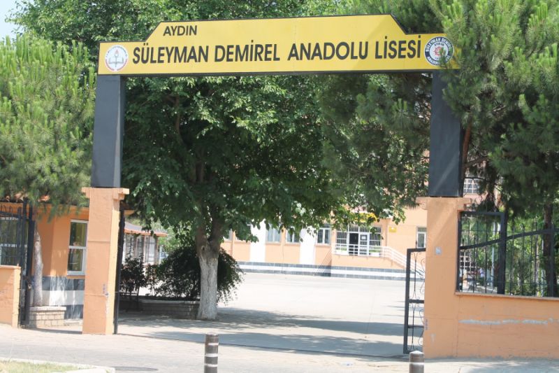 Süleyman Demirel Anadolu Lisesi 