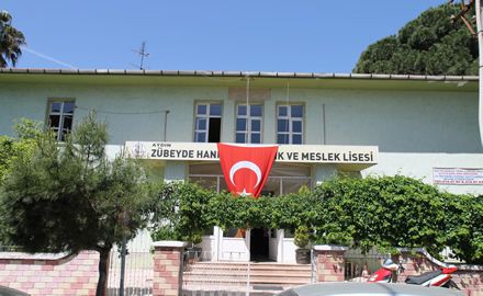 Zübeyde Hanım Mesleki Ve Teknik Anadolu Lisesi 
