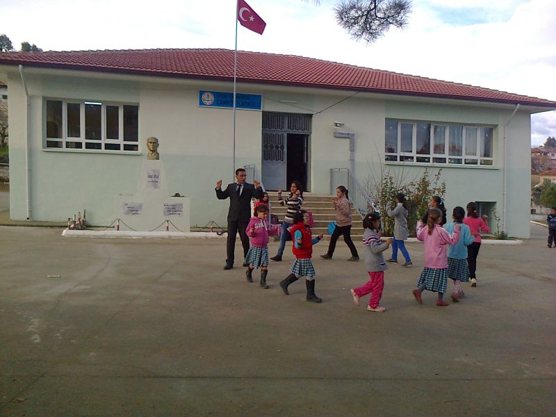 Çamköy İlkokulu 