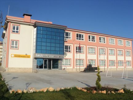 Kırçiçeği Anadolu Lisesi 