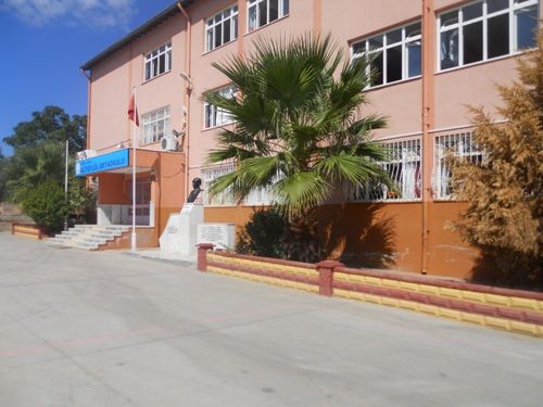 Altı Eylül Ortaokulu 