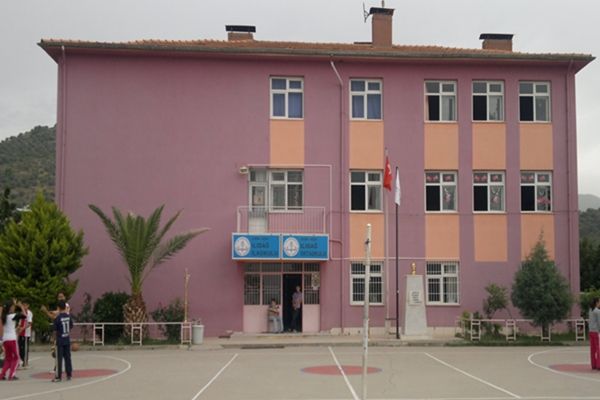 Ilıdağ İlkokulu 