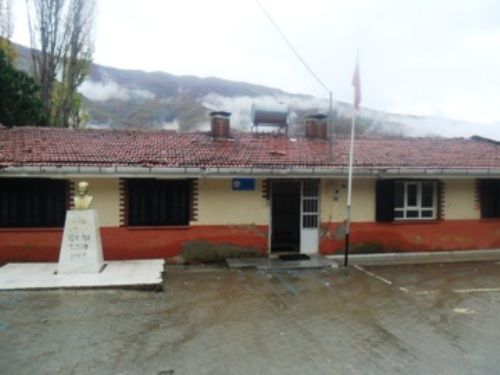 Sarıçam İlkokulu 