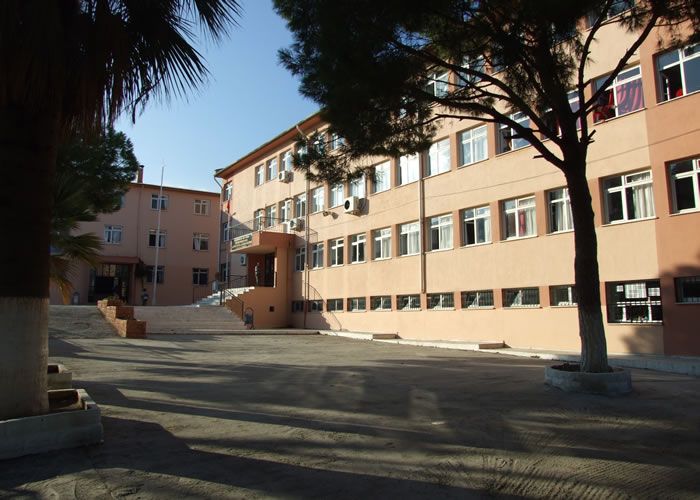 Arife Bayram Bayaözlü Ortaokulu 